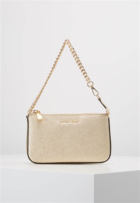 jet set medium chain pouchette